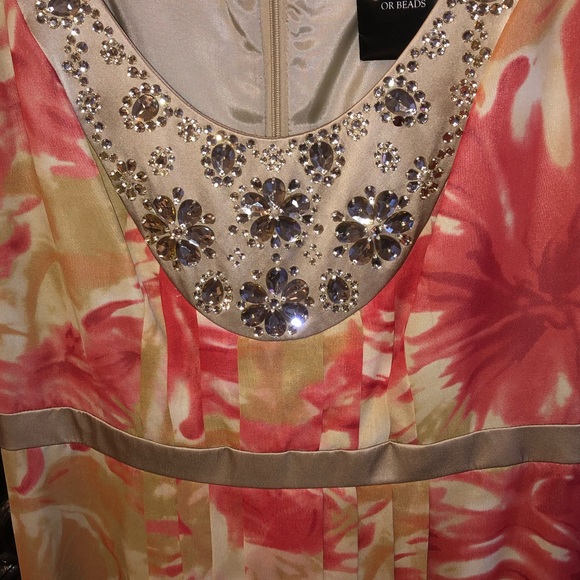 Carmen Marc Valvo Silk Cocktail Dress in Coral NWT - Picture 8 of 8